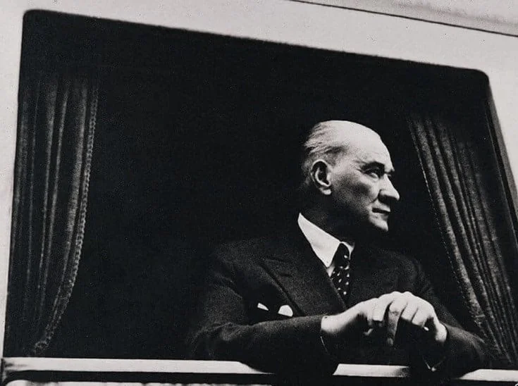 Atatürk Akrostiş Şiirler, Atatürk İle İlgili Akrostiş Şiirler
